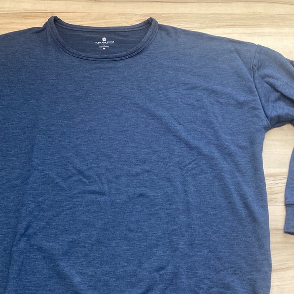 Tuff Athletics Womens L Long Sleeve Blue Shirt. Pullover. Crew neck. Heather Blu - Picture 2 of 12